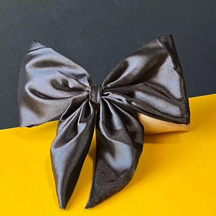 گیره پاپیونی ساتن سفید