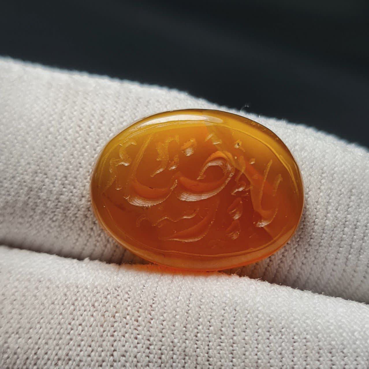 نگین سنگ عقیق عسلی معدنی خط دست کد  T2421