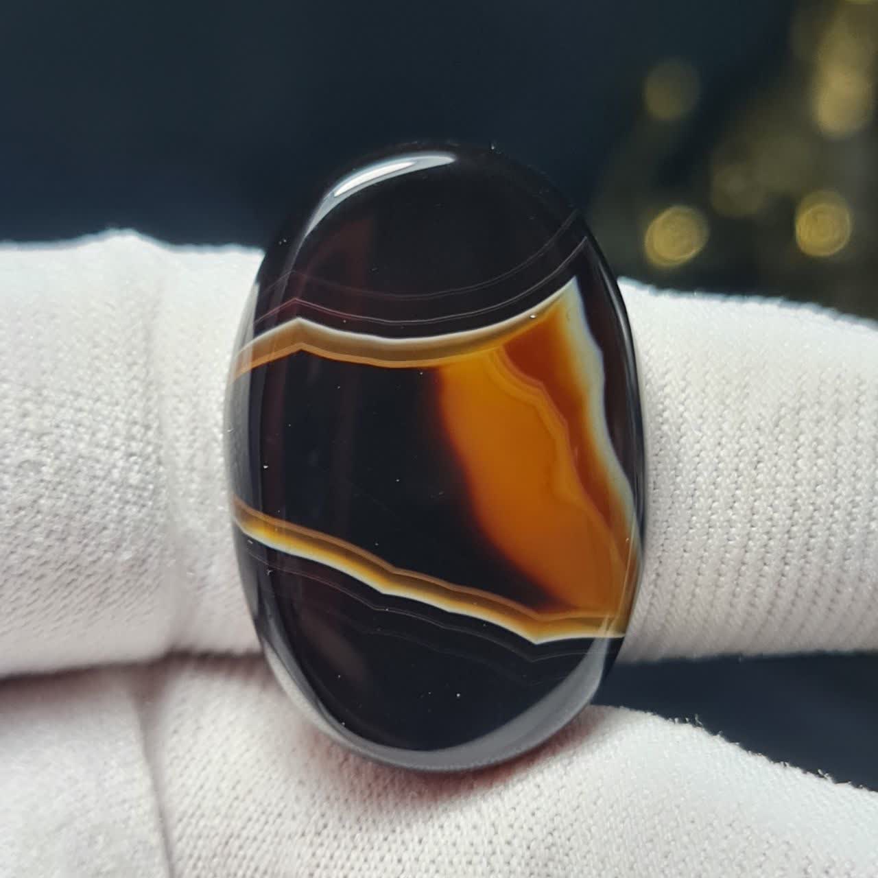 نگین درشت سنگ عقیق سلیمانی معدنی خراسان کد  T2441